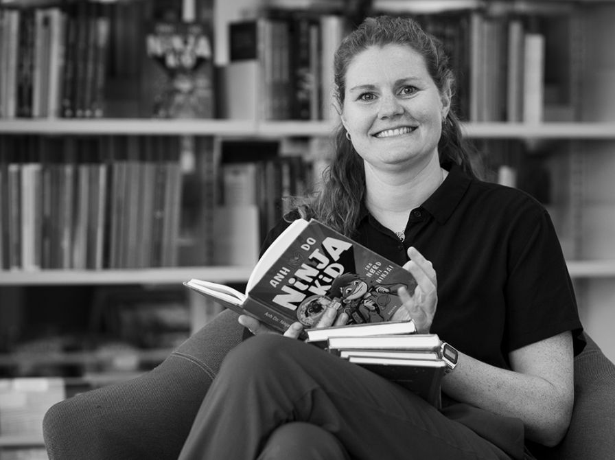 Bibliotekets børnelitteraturformidler Trine